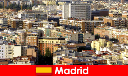 스페인의 수도 마드리드에 대한 여행 팁 및 정보