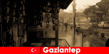 터키 가지안테프에서 먹고 마실 수 있는 곳을 찾아보는 미식가여행자들