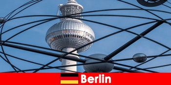 많은 박물관의 도시로 베를린 독일의 문화 관광