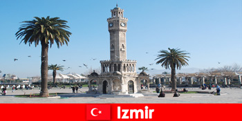 이즈미르 터키 의 호기심 투어 그룹을위한 문화 투어