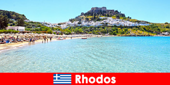 로도스 그리스의 수중 세계에서 다이버를위한 활발한 휴일