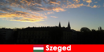 관광객을위한 Szeged 헝가리의 도시 역사에 대한 깊은 통찰력